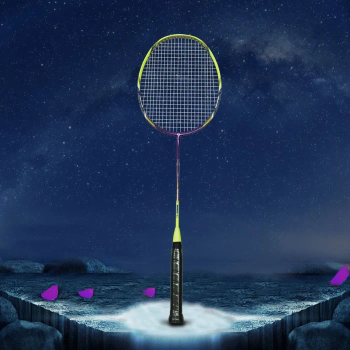 7.0mm Shaft Karbon Badminton Racket MK72